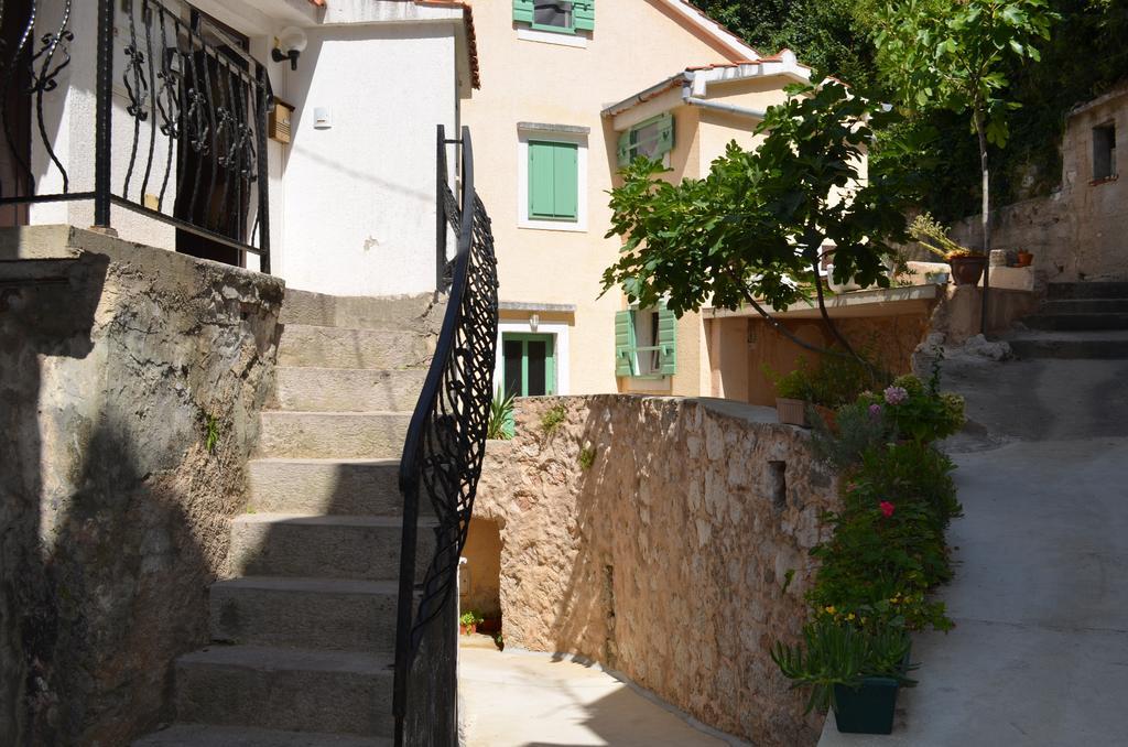Apartment Borna Baška Exterior foto
